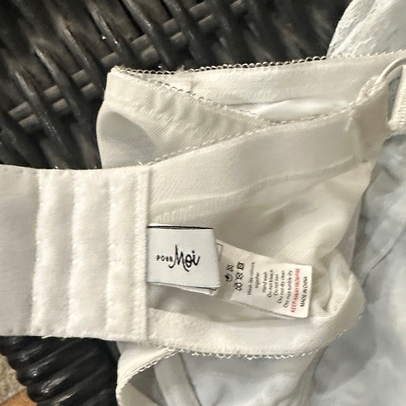 Pour Moi Elegant White Lace Bra - Picture 6 of 6